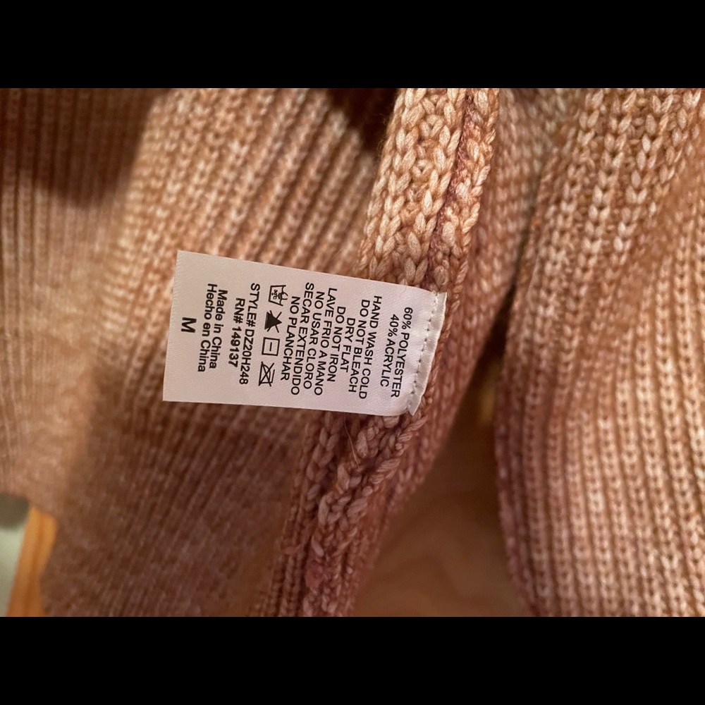 sweater - Picture 2 of 3